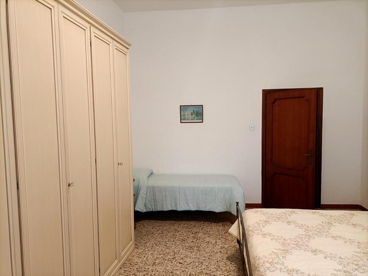 Antica Casa Ceccardi Livorno Exterior photo