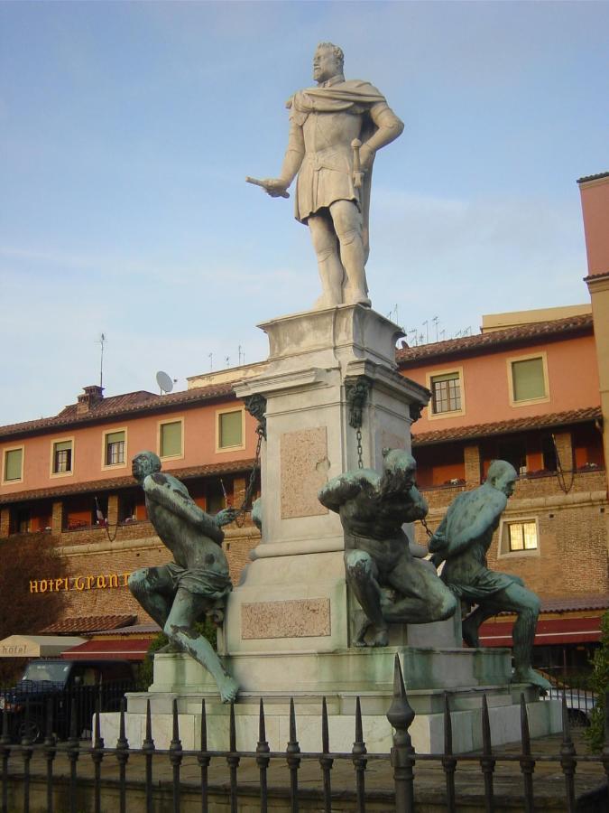 Antica Casa Ceccardi Livorno Exterior photo